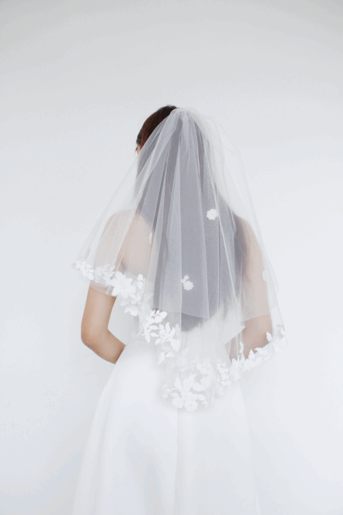 Garden Elbow Veil